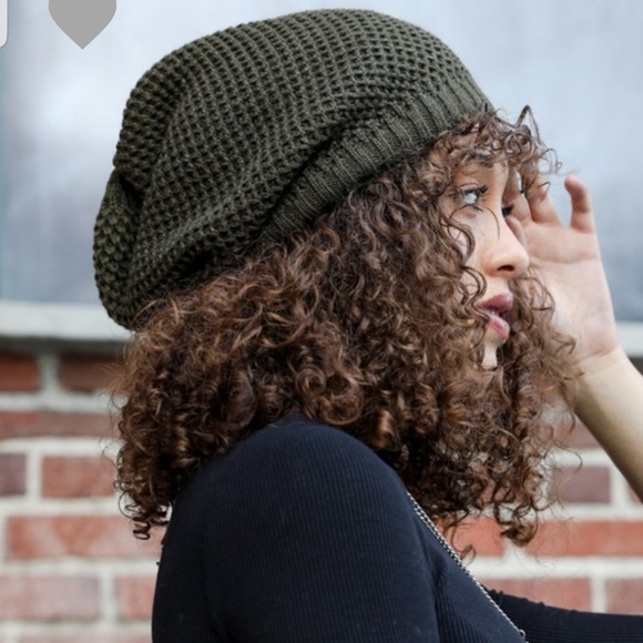 Knit slouchy beanie hat - Picture 8 of 8